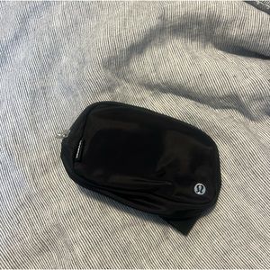 Lululemon belt bag brand new